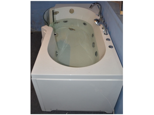 BAÑERA DE HIDROMASAJE B004 3